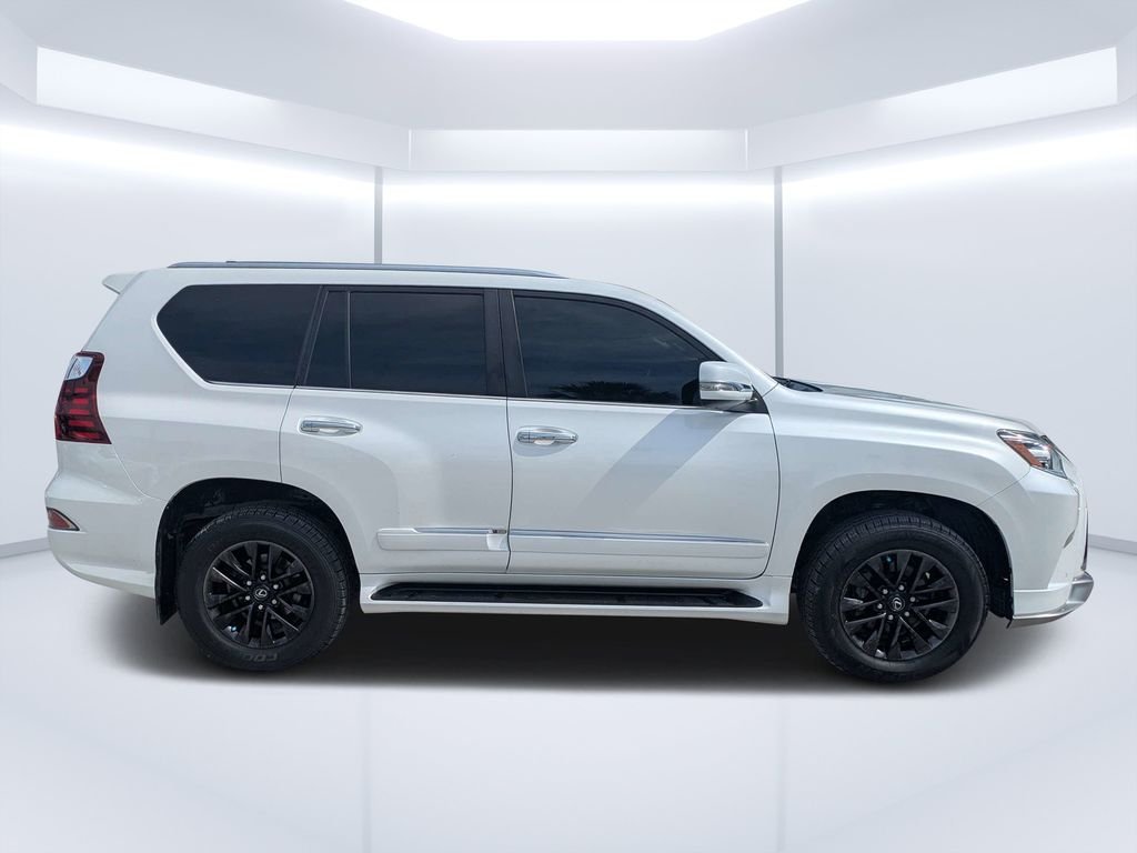 Used 2018 Gray Lexus 460 image 2