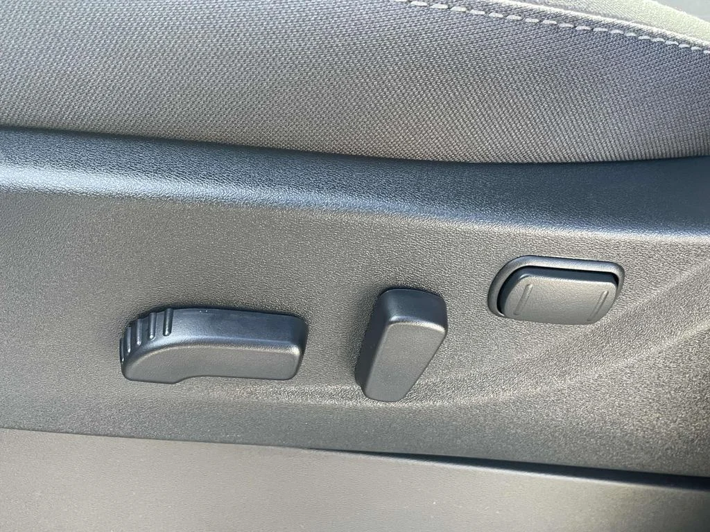 2026 Nissan Frontier SV - Photo 14