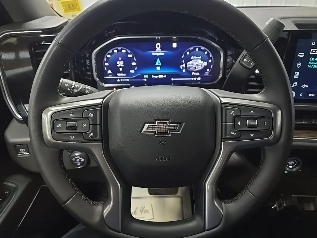 Used 2023 Gray Chevrolet RST image 21