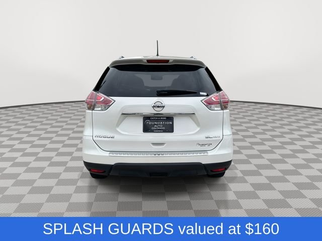 Used 2016 White Nissan SL image 8
