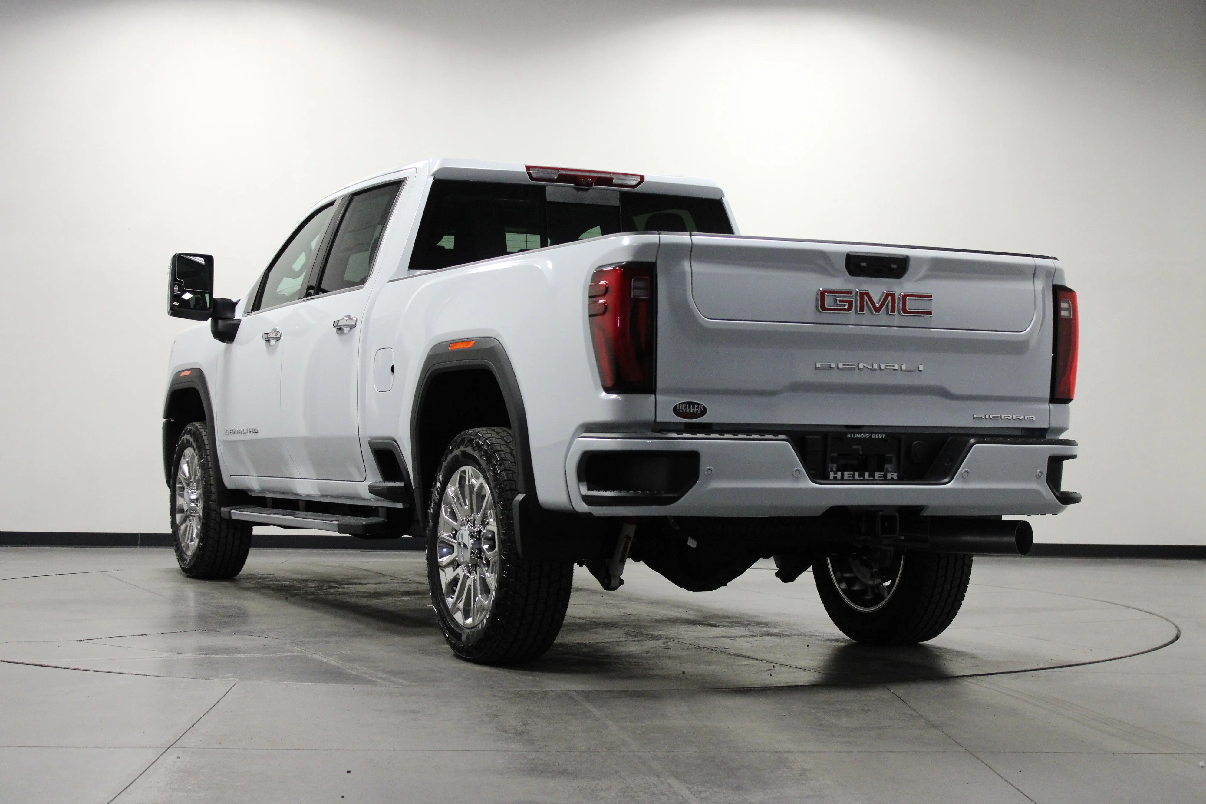 New 2026 Glacier White Tricoat GMC Denali image 6