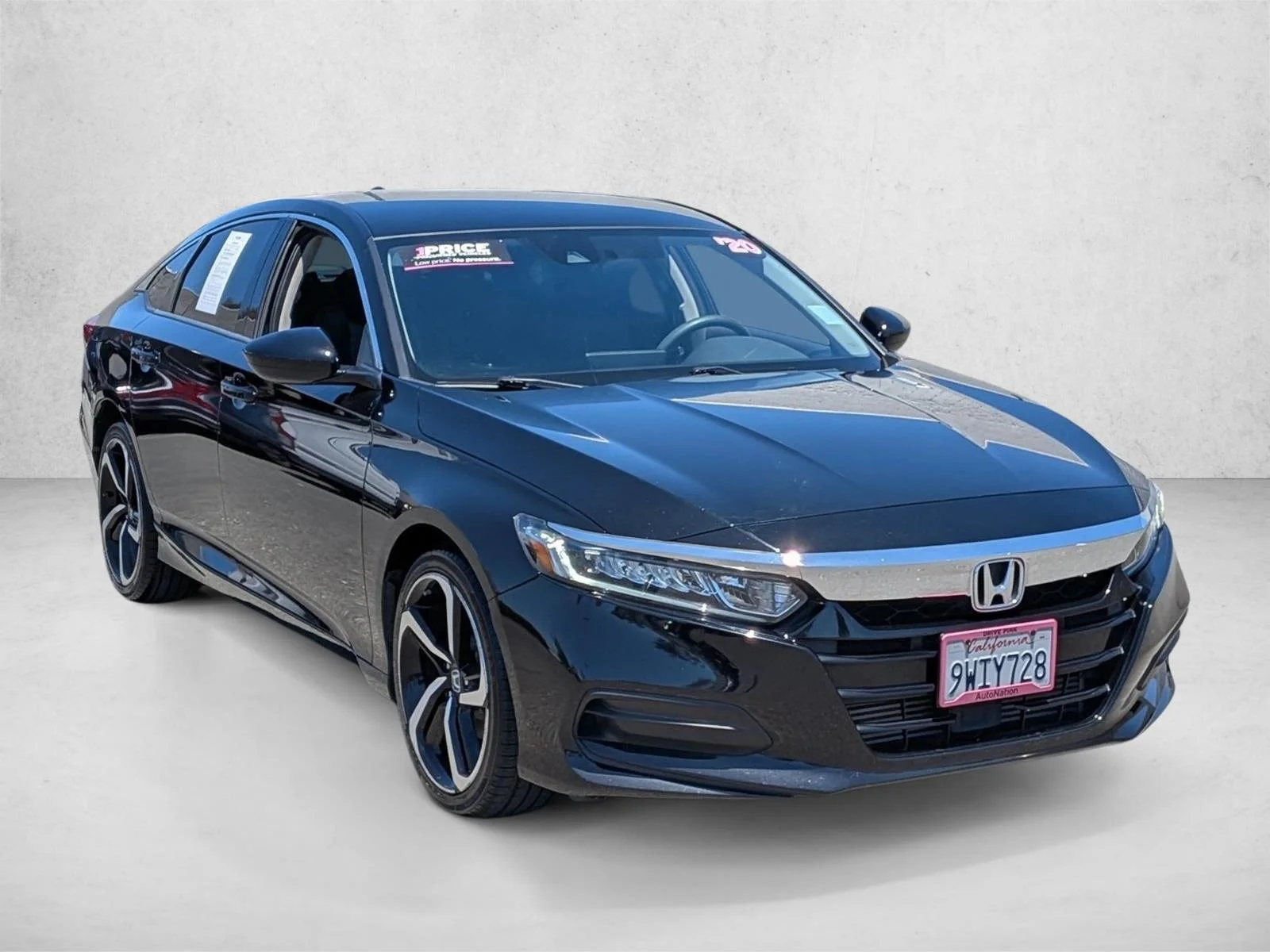 Used 2020 Black Honda LX image 3