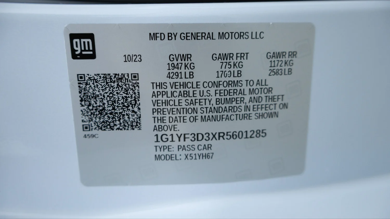 Used 2024 White Chevrolet Z06 image 25
