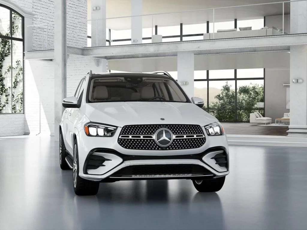 New 2026 MANUFAKTUR Moonlight White Metallic Mercedes-Benz GLE 450 image 8