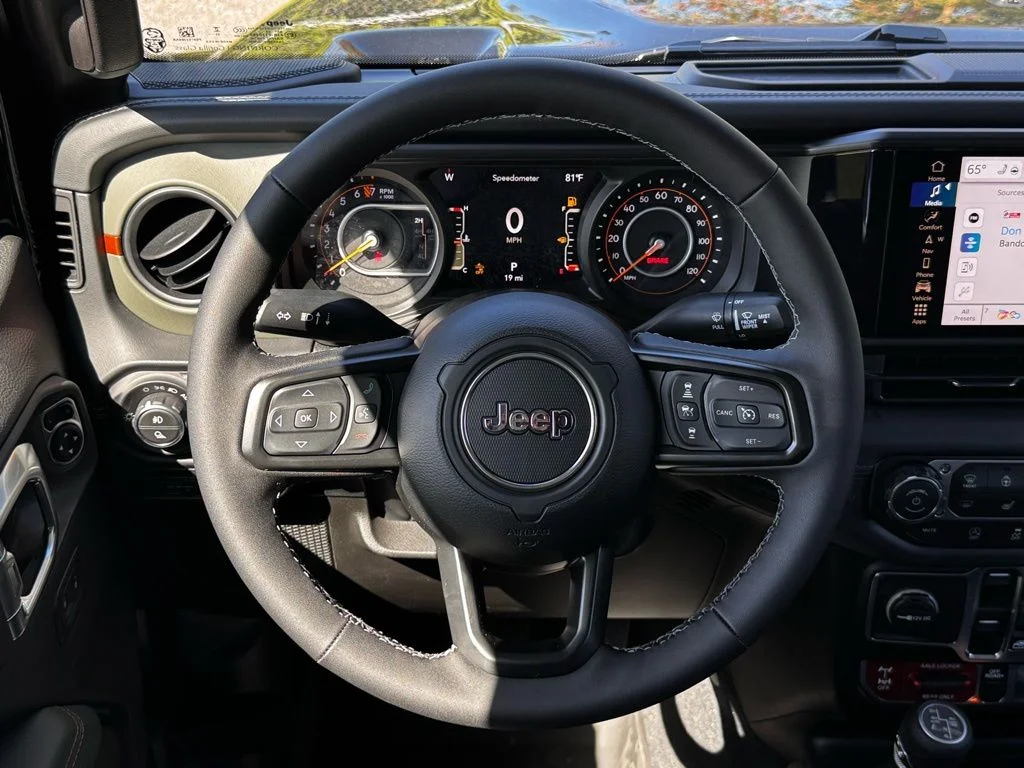 New 2026 Black Jeep Mojave X image 23