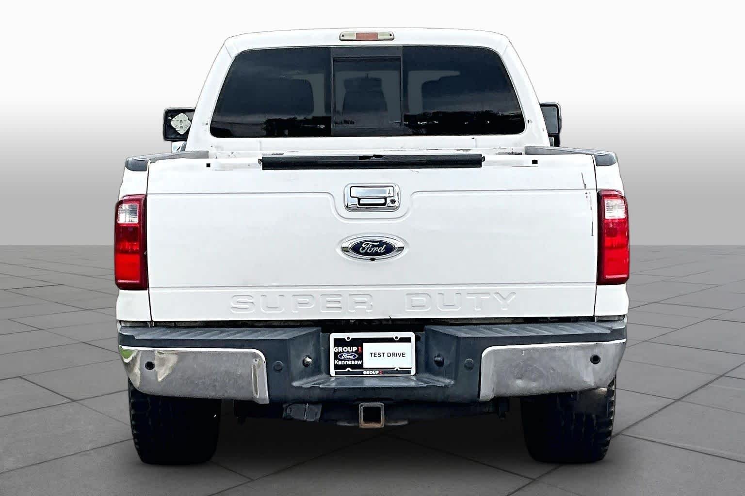 Used 2014 White Platinum Metallic Tri-Coat Ford Lariat image 4