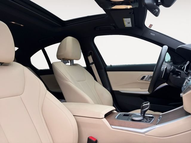 Used 2021 White BMW 330i xDrive image 12