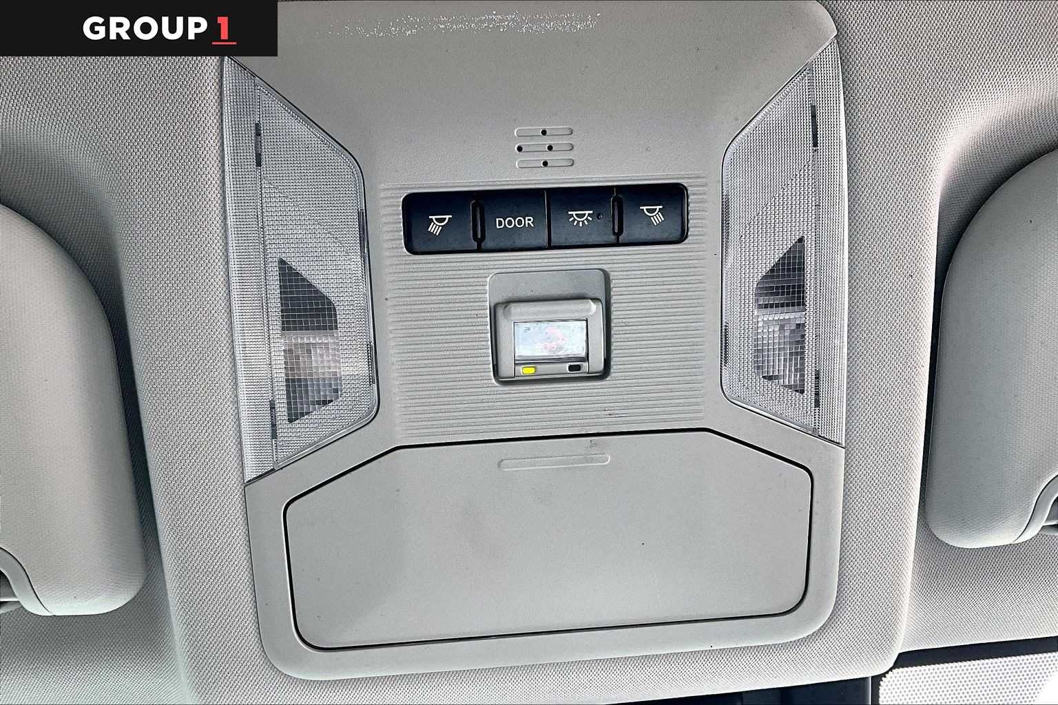 Used 2020 Super White Toyota Hybrid LE image 34