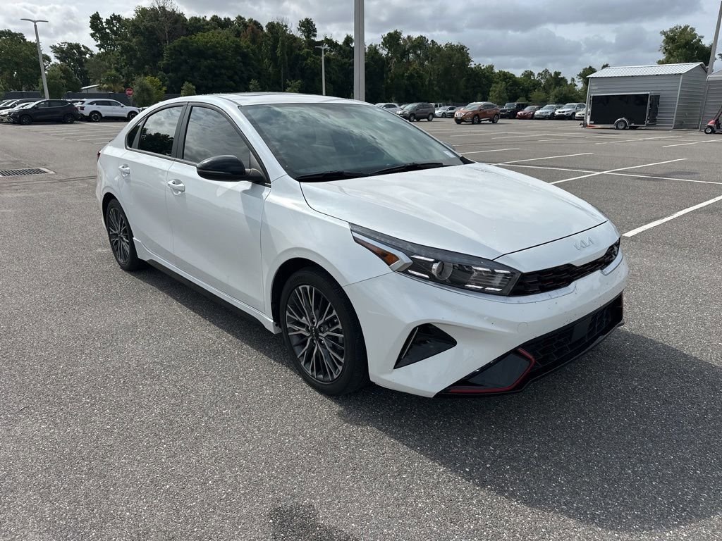 2024 Kia Forte GT-Line AT's photo