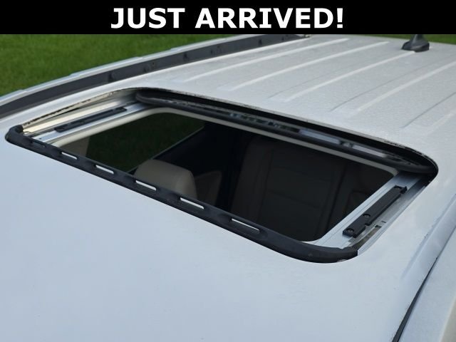 Used 2018 White Ford Titanium image 5