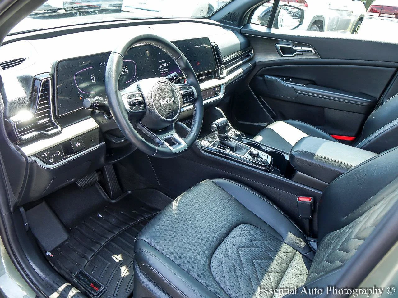 Used 2024 Jungle Green Kia X-Line image 8
