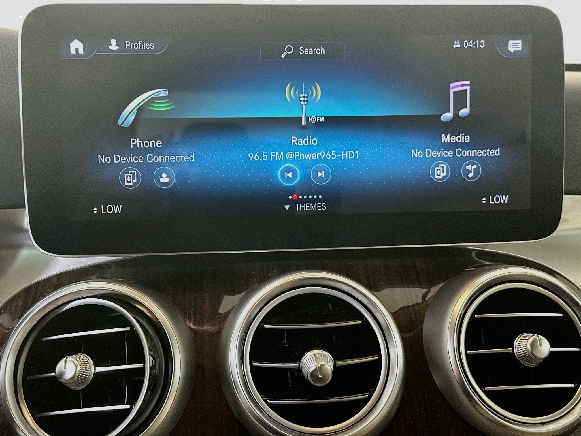 2022 Mercedes-Benz GLC GLC300 - Photo 23