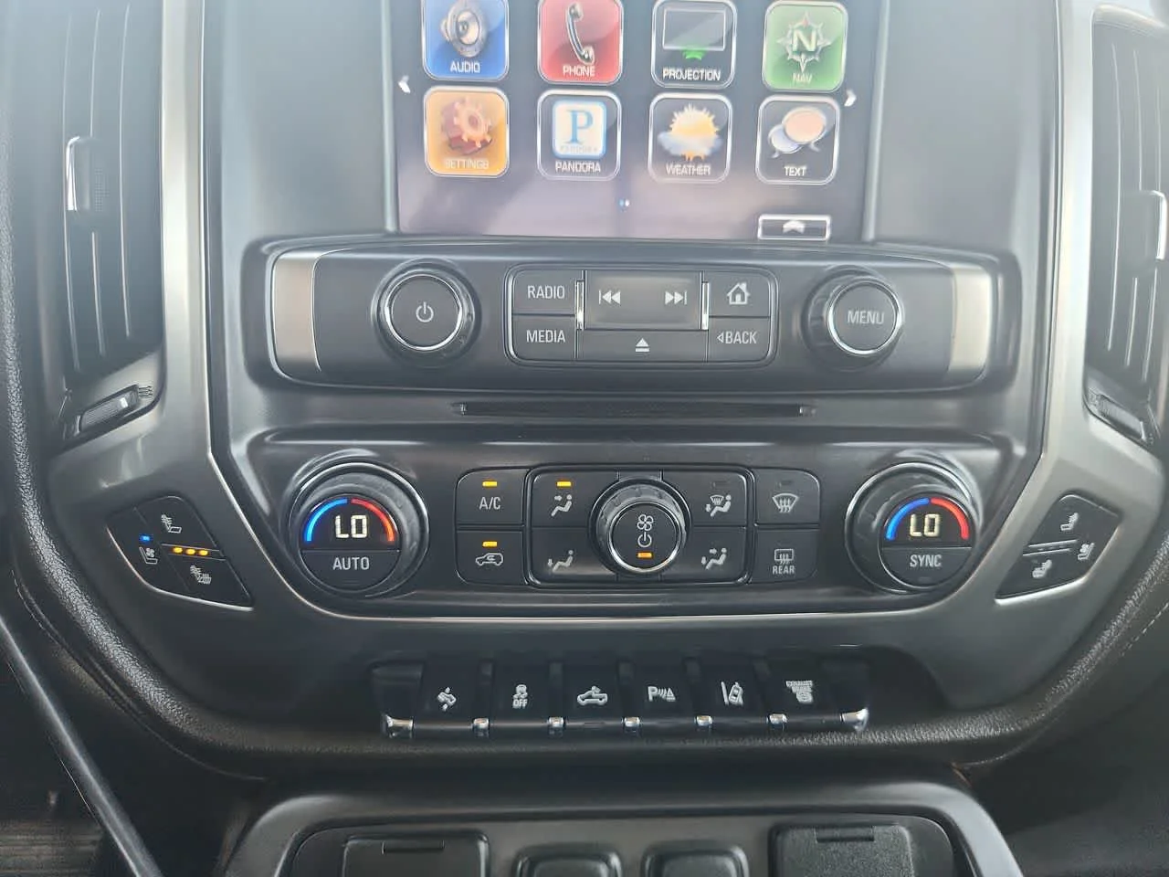Used 2016 Summit White Chevrolet LTZ image 20