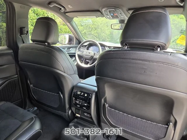 Used 2024 Black Jeep Altitude image 15