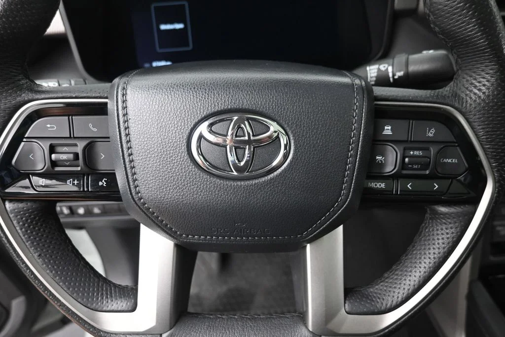 Used 2024  Toyota Limited image 19