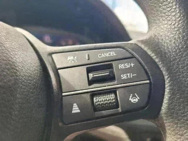 Used 2024  Honda EX image 27