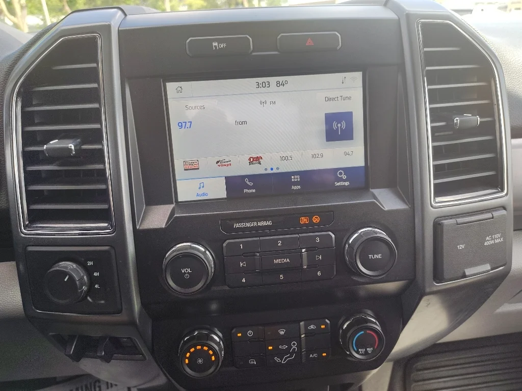 Used 2022 Atlas Blue Ford XLT image 14