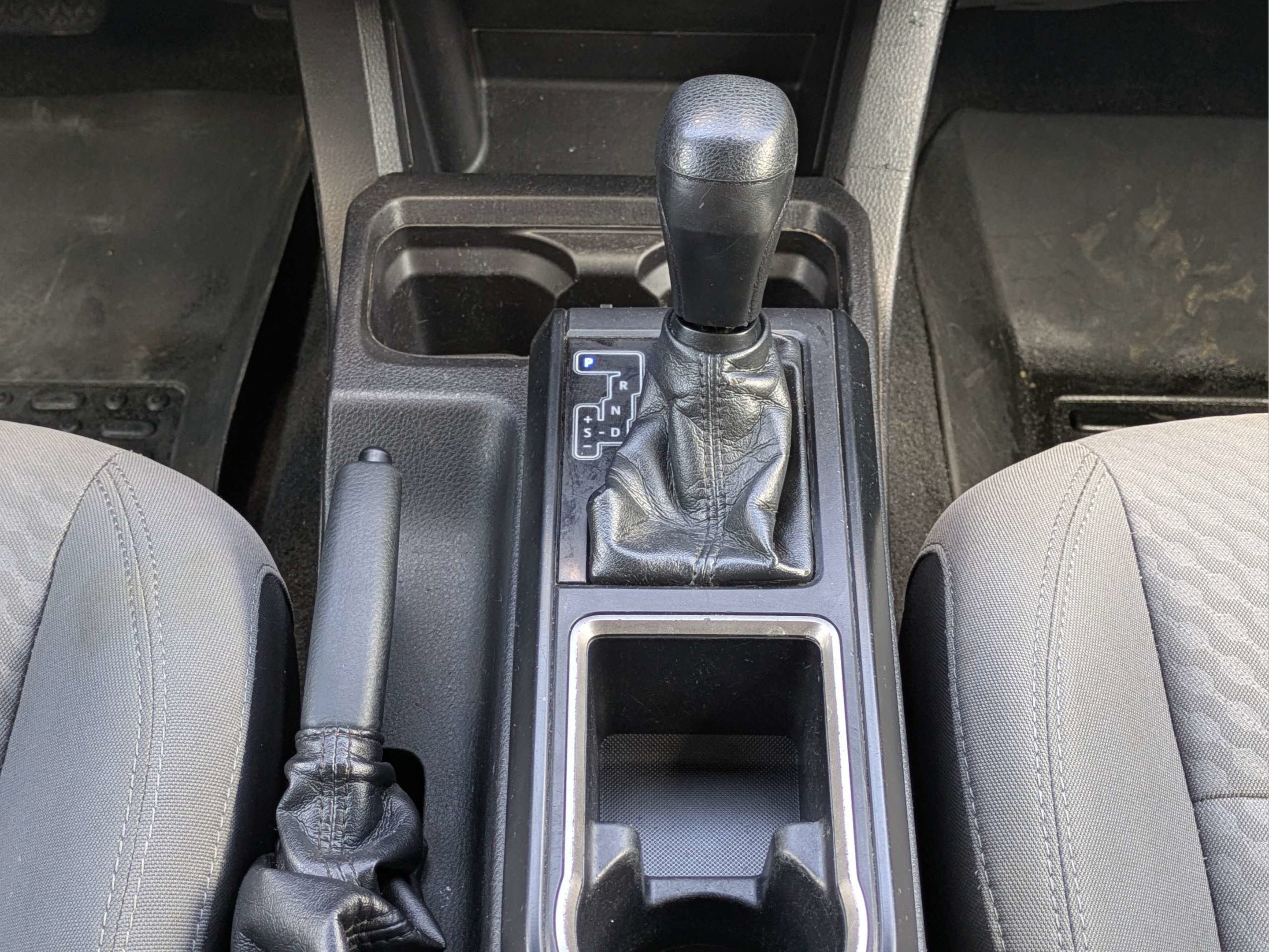 Used 2021 Magnetic Gray Metallic Toyota SR image 18