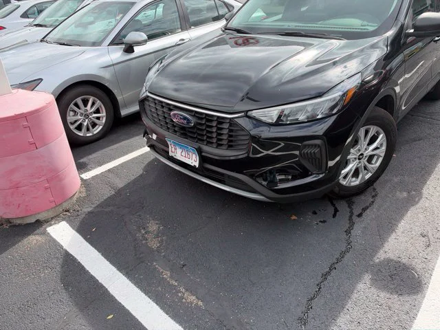 Used 2024 Black Ford Active image 3
