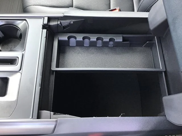 New 2026 Oxford White Ford Lariat® image 25