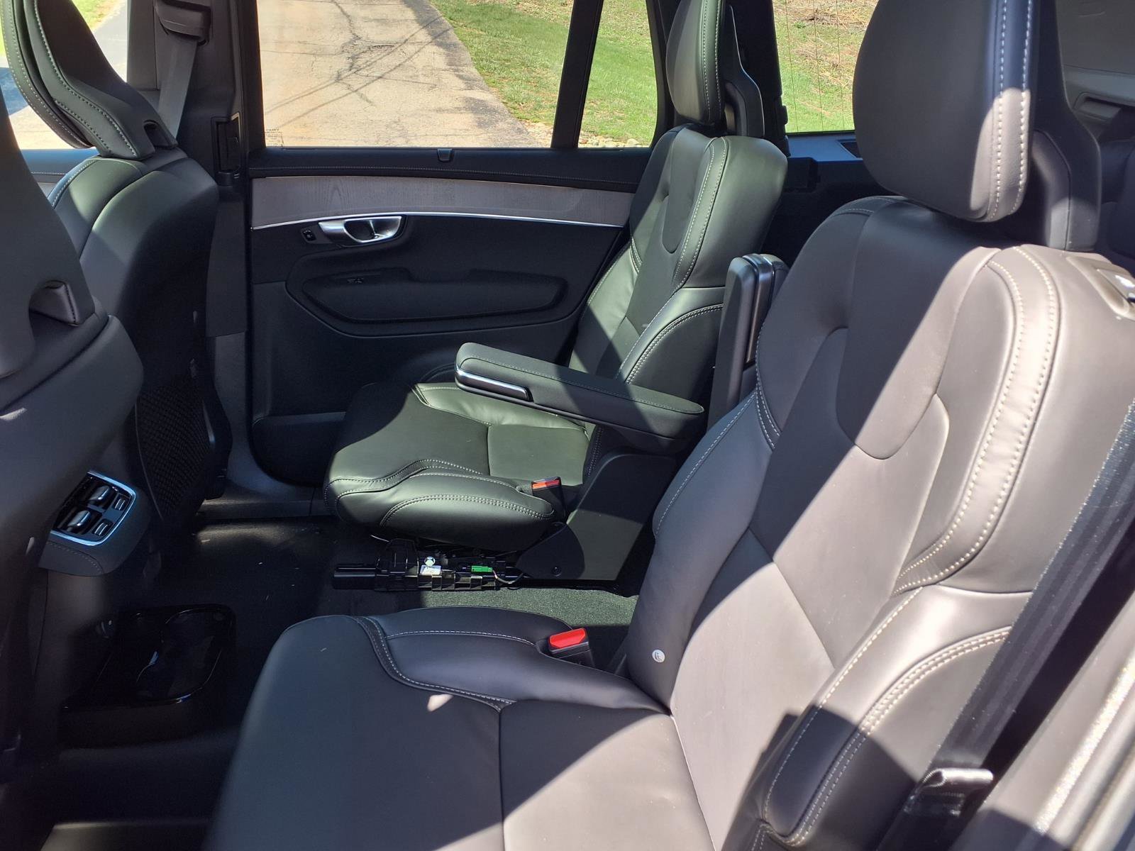 New 2026 Denim Blue Volvo Ultra image 6