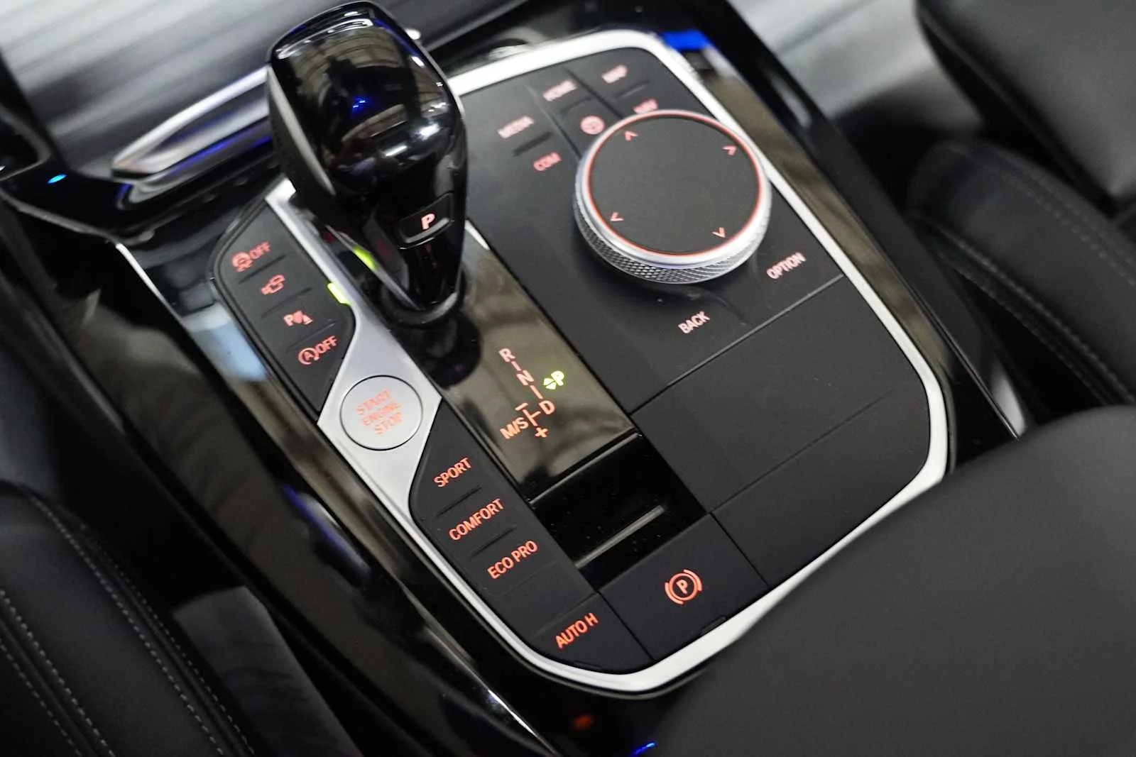 Certified Used 2024 Skyscraper Grey Metallic BMW sDrive30i image 19