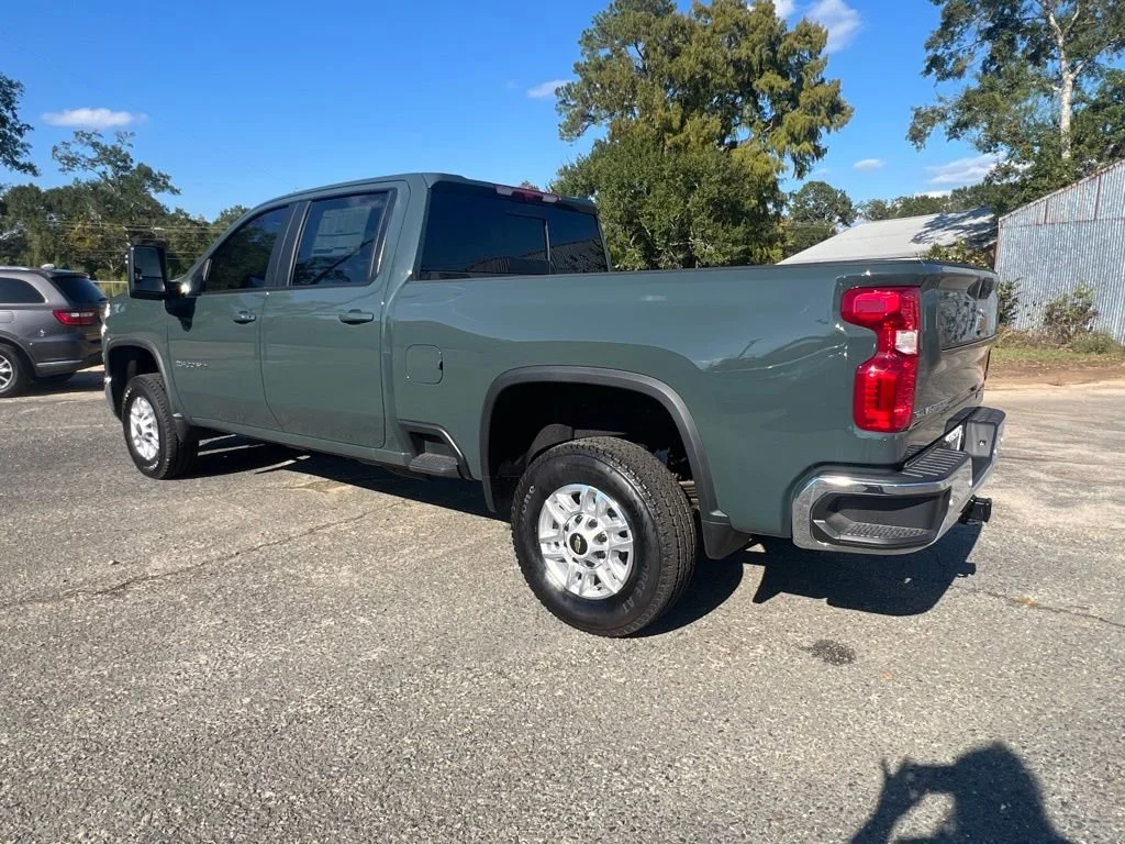 2025 Chevrolet Silverado 2500 HD LT - Photo 5