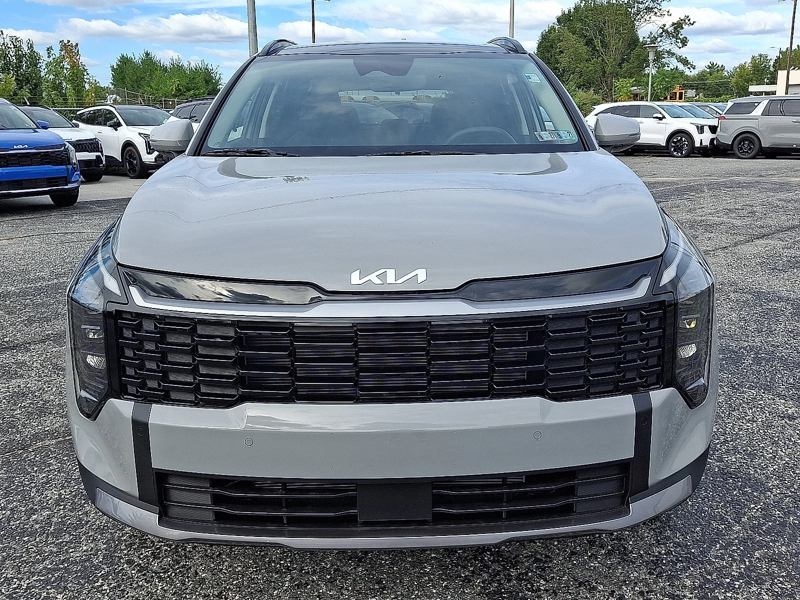 New 2027 Gray Kia EX image 3