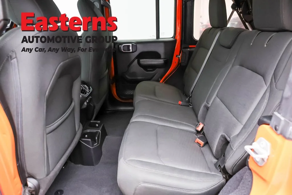 Used 2018 Orange Jeep Unlimited Sport S image 22