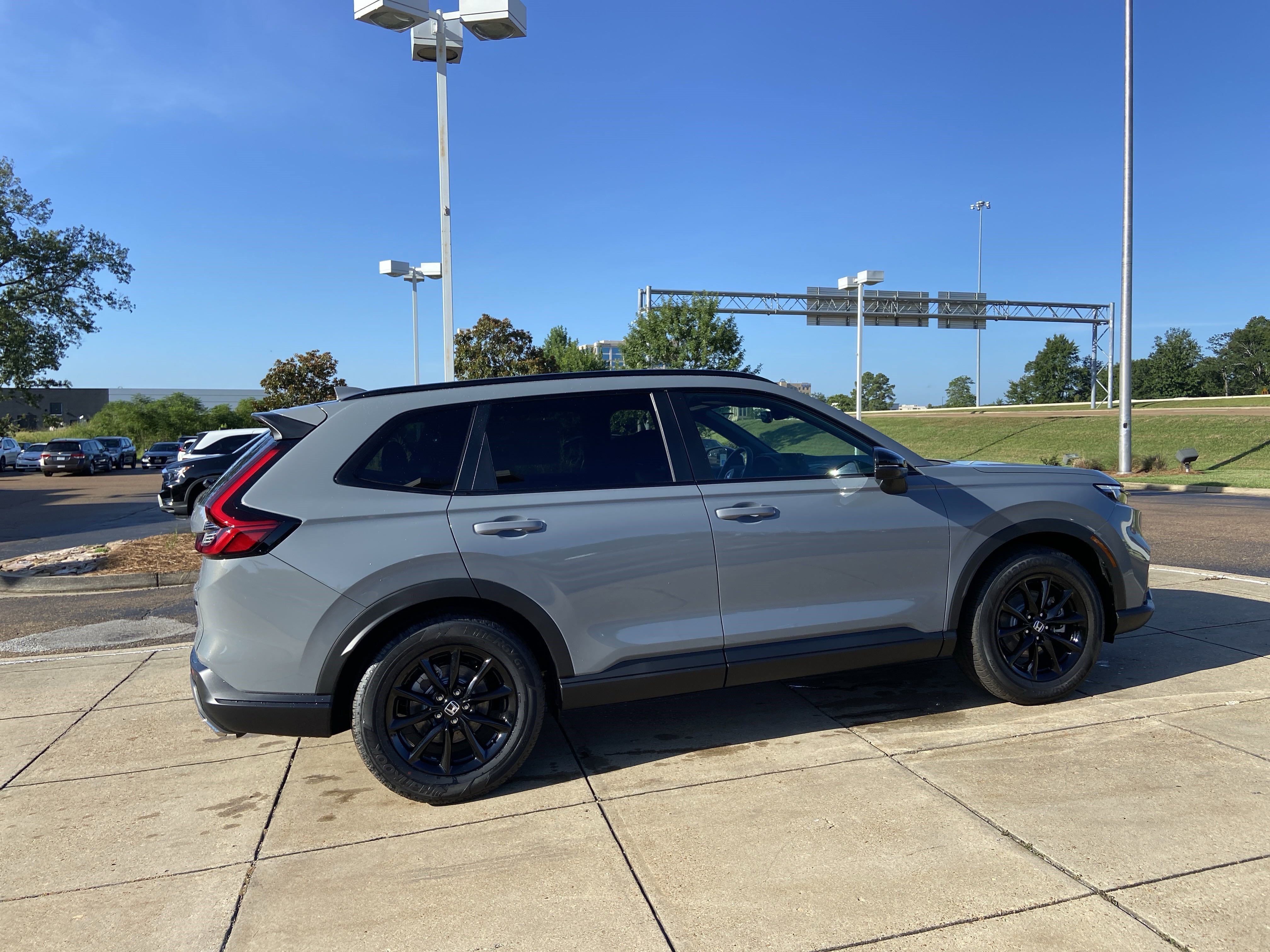 New 2026 Urban Gray Pearl Honda Sport-L image 11
