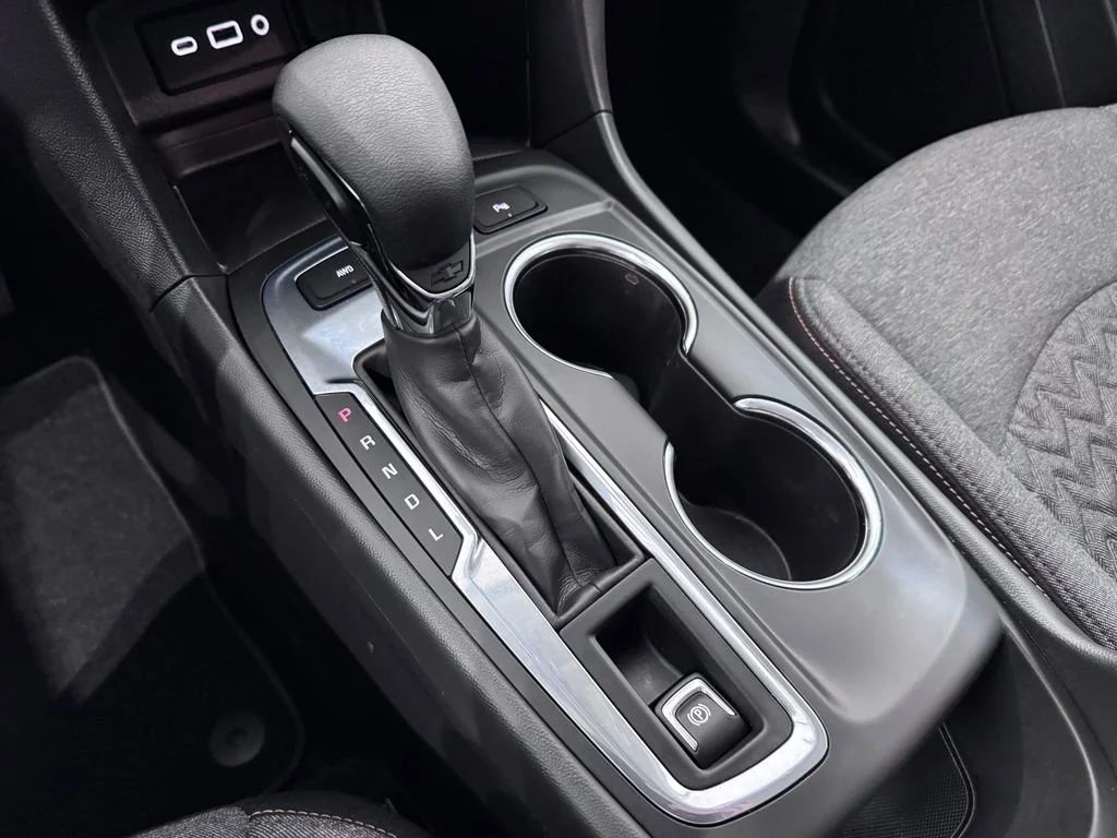 2024 Chevrolet Equinox LT - Photo 23
