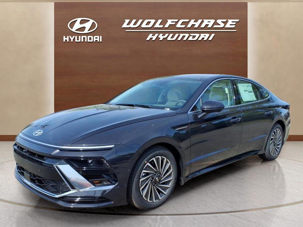 2026 Hyundai Sonata Limited's photo