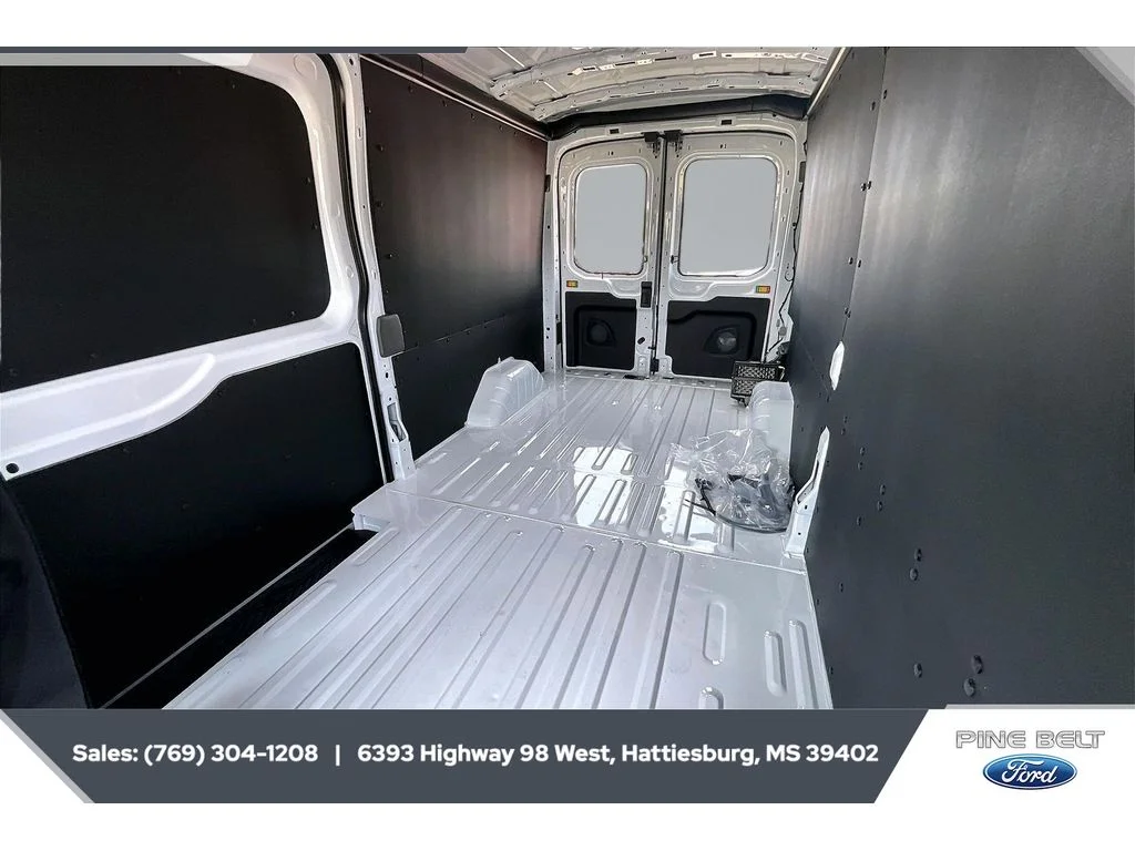New 2026 Oxford White Ford Cargo Van image 19