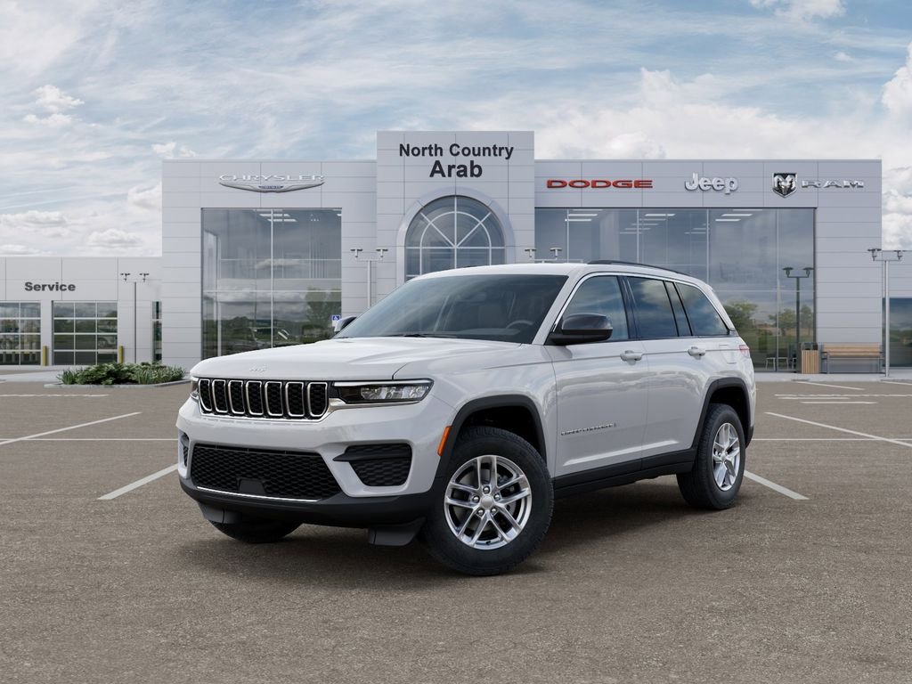 New 2026 Bright White Clear-Coat Exterior Paint Jeep Laredo image 1