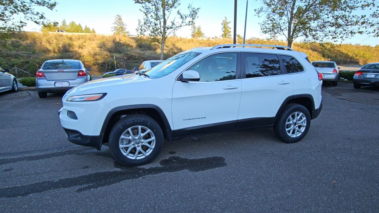 2014 Jeep Cherokee Latitude Sport photo 4