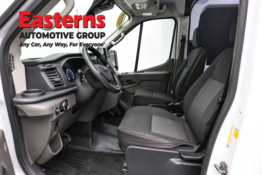 Used 2022 White Ford Base image 13