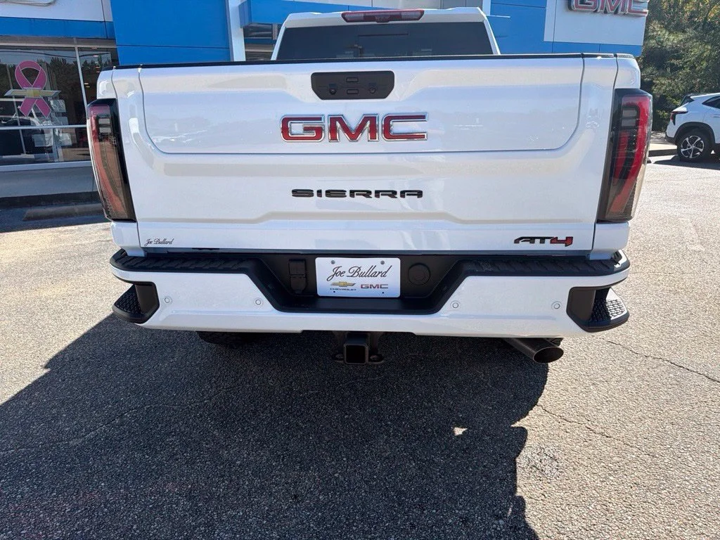 New 2026 Summit White GMC AT4 image 4
