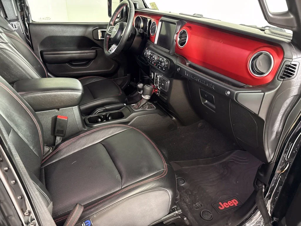 Used 2021 Black Jeep Unlimited Rubicon image 18