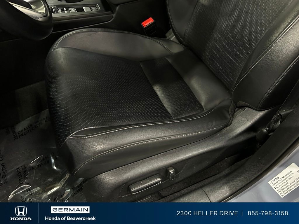 Used 2022 Sonic Gray Pearl Honda Touring image 19