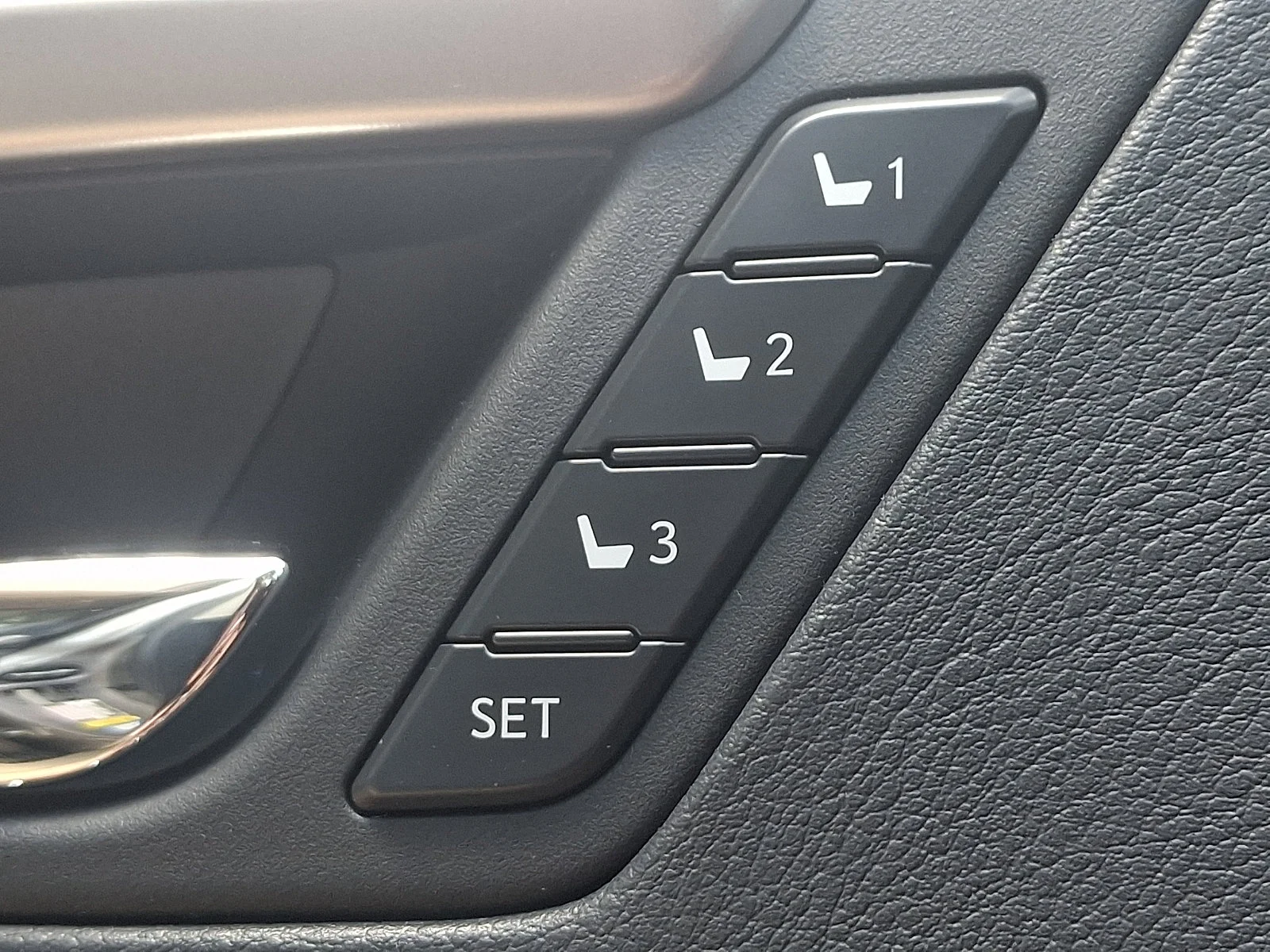 Used 2021 Atomic Silver - 1J7 Lexus  image 28