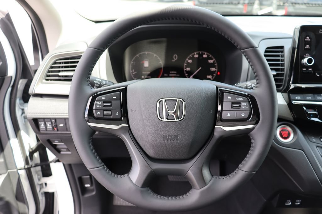 New 2026 Platinum White Pearl Honda EX-L image 33