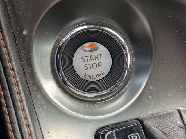 Used 2022 White Nissan SR image 26