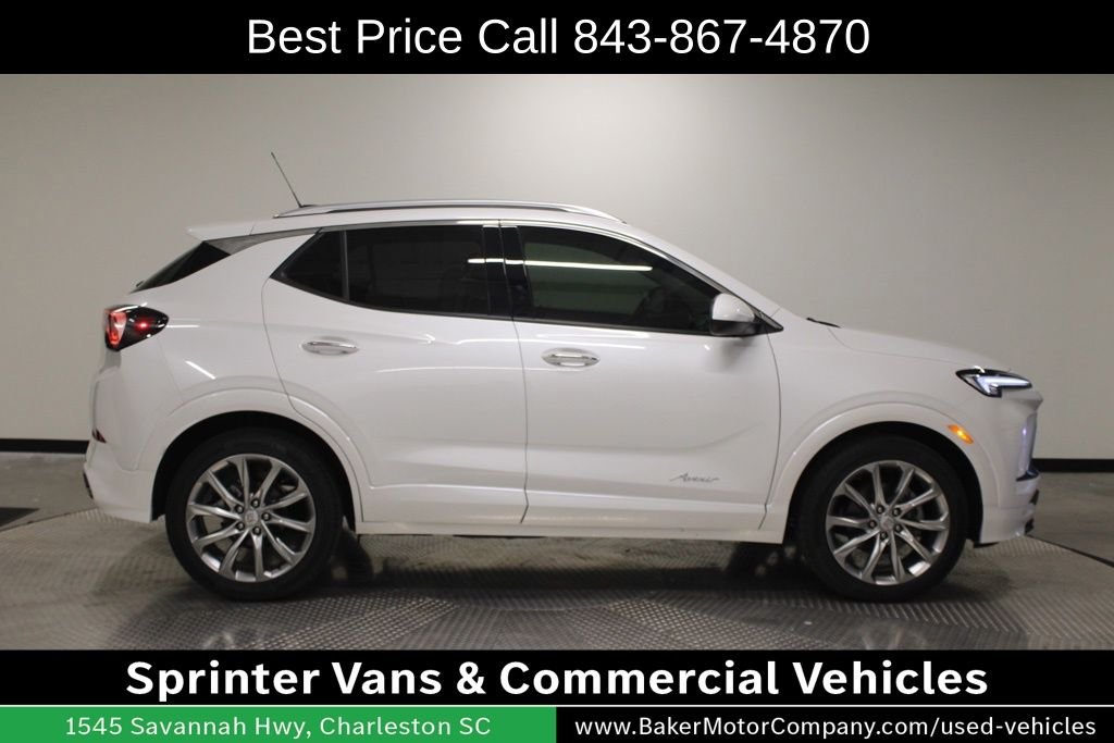 Used 2025 White Frost Buick Avenir image 8