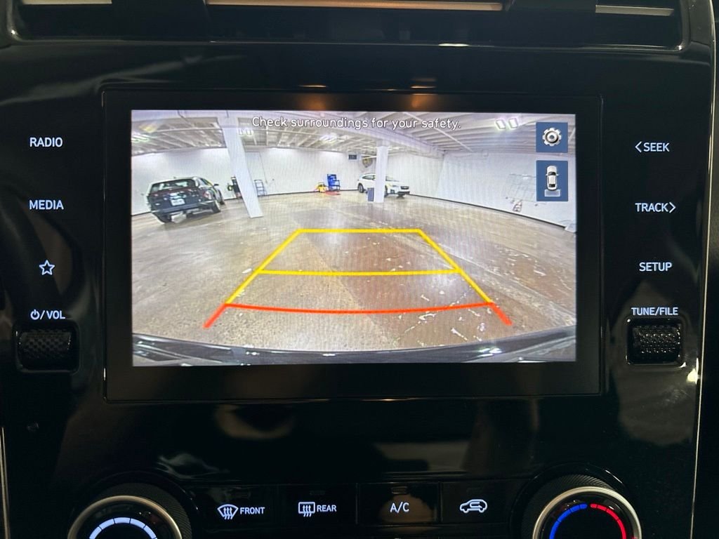 Used 2024 Black Hyundai SE image 18