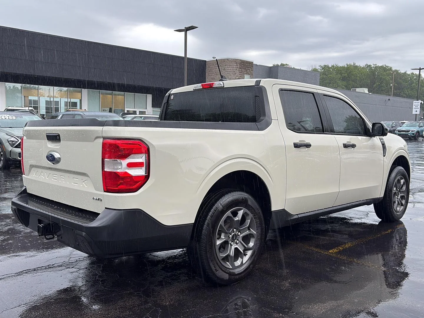 Used 2024 Terrain Ford XLT image 15