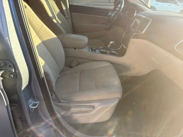 Used 2020 Billet Silver Metallic Jeep Laredo E image 14