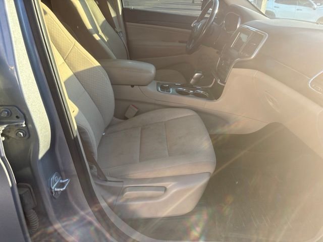 Used 2020 Silver Jeep Laredo E image 14