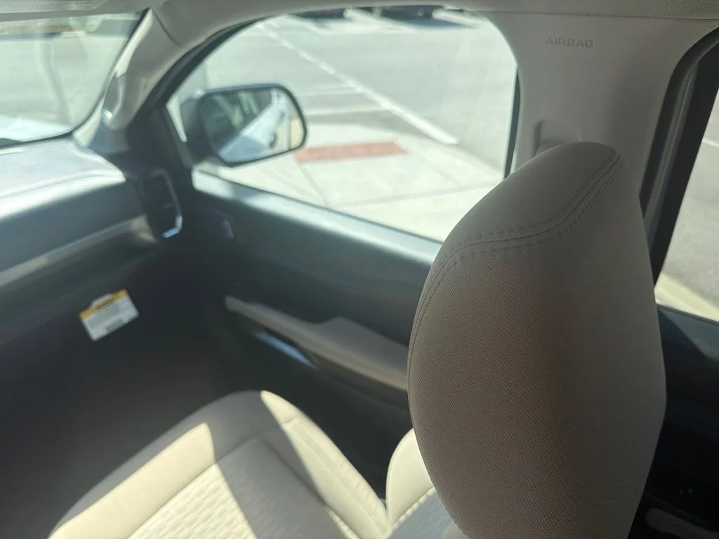 Certified Used 2024 Oxford White Ford XLT image 17