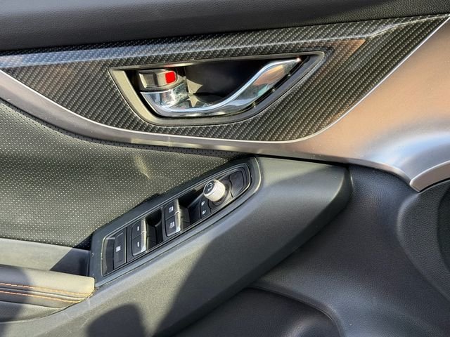 Used 2019 Silver Subaru 2.0i Limited image 27