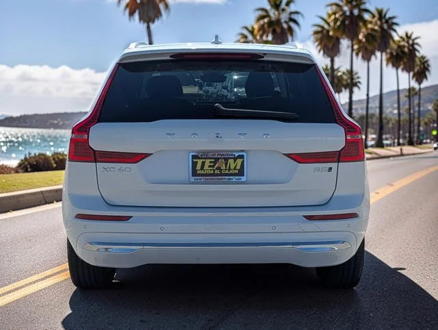 2023 Volvo XC60 Plus - Photo 6